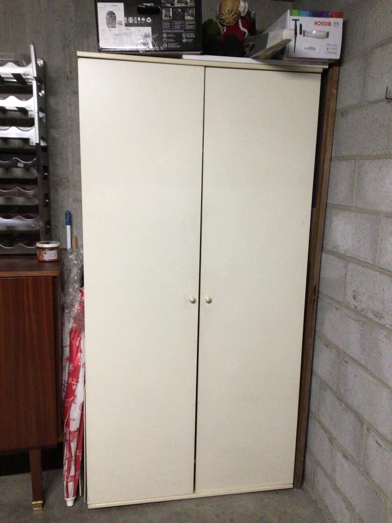 Kleerkast, Huis en Inrichting, Kasten | Kleerkasten, Ophalen, Met deur(en), Gebruikt, 50 tot 100 cm