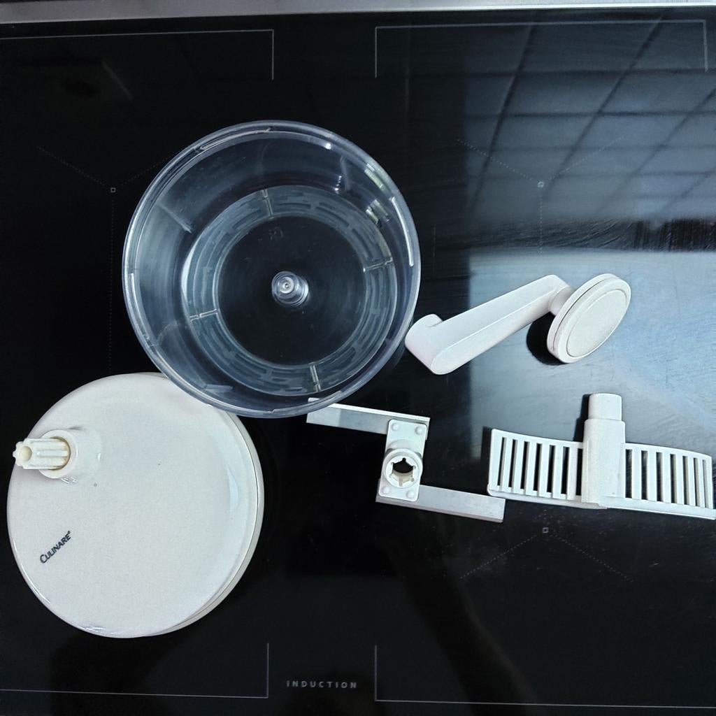 Groentenhakmolen of mayonaiseklopper., Ophalen of Verzenden