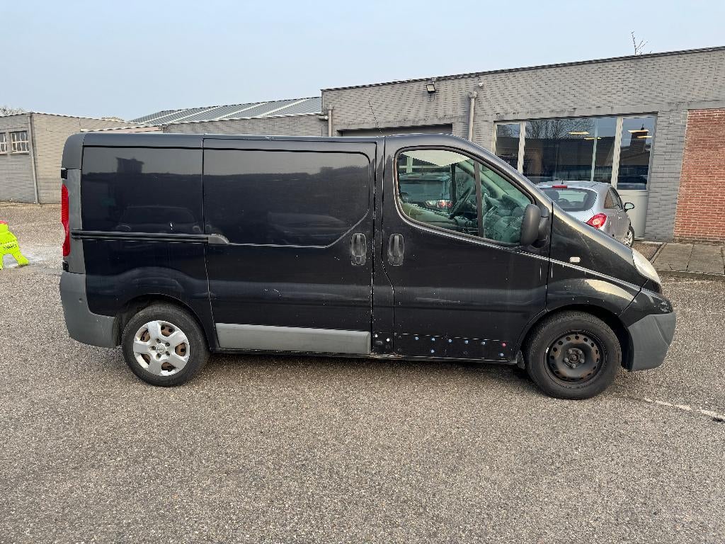 Opel Vivaro handelaar/export, Auto's, Voorwielaandrijving, Euro 5, Stof, 4 cilinders