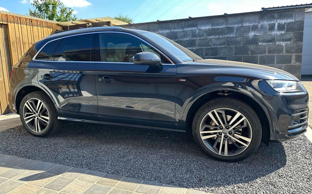 Audi Q5 55 TFSIe Quattro S Line Pano Keyless Full Option, Gebruikt, Zwart, 4 cilinders, Blauw
