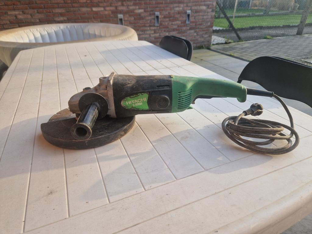 Hitachi G 23SR Slijpmachine, Doe-het-zelf en Bouw, Gereedschap | Slijpmachines, Ophalen, 1000 watt of meer, Haakse handslijpmachine