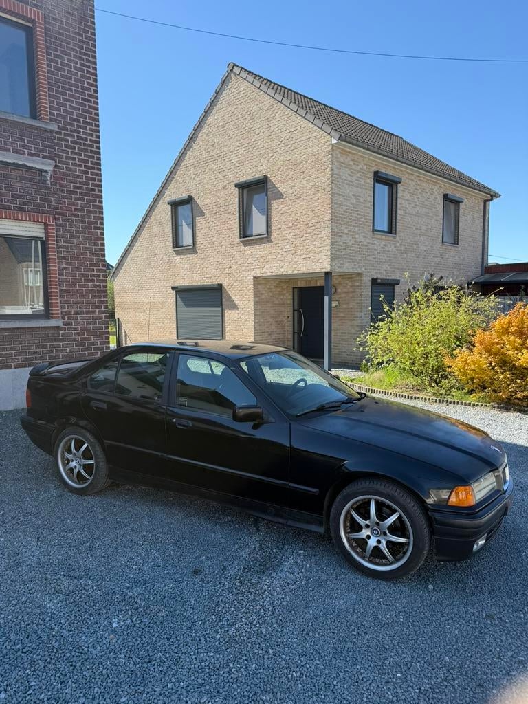 Bmw E36 320i oldtimer, Autos, Achat, Particulier