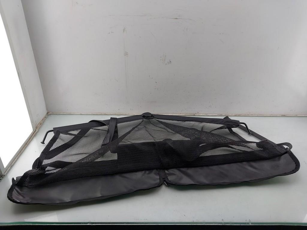 HONDENREK Volvo XC60 II (UZ) (01-2017/12-2022) (|32333531|), Gebruikt, Volvo