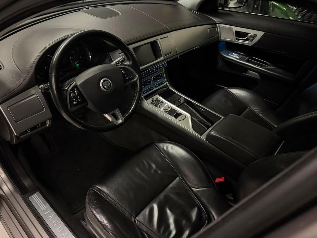Jaguar XF Automaat 2.2D 140kW Euro 5 Jaar 06/2012, Auto's, Jaguar, Automaat, Euro 5, Diesel, 5 deurs