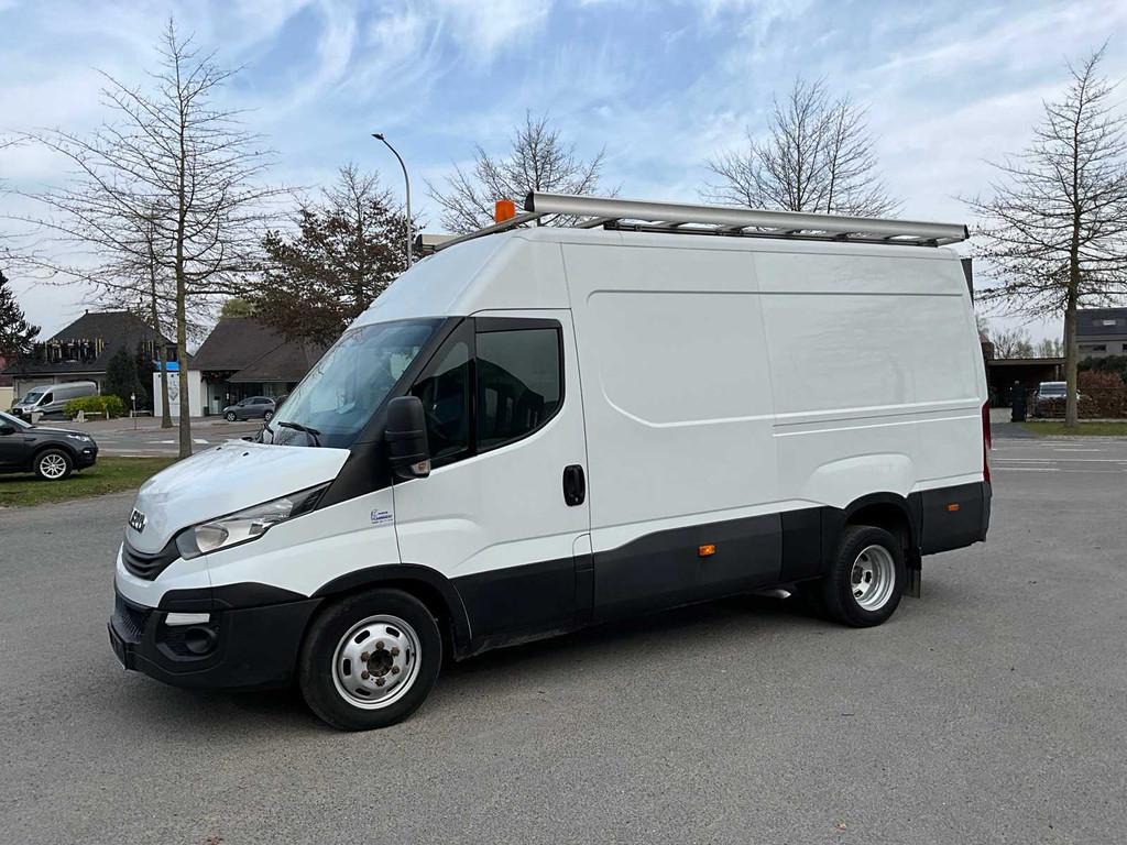 2017 Iveco 40C/35 Lichte vrachtwagen, Auto's, Overige Auto's, Gebruikt, Bedrijf, Diesel, Overige carrosserie