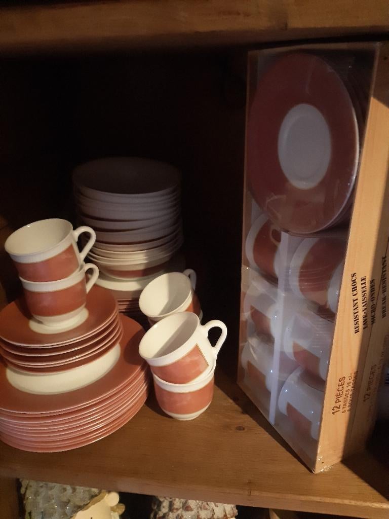 Arcopal  vintage servies, Huis en Inrichting, Keuken | Servies, Ophalen, Overige materialen, Nieuw, Overige stijlen