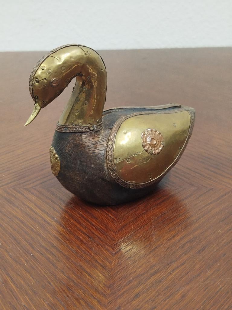 Indisch hardhouten eend met messing, Antiek en Kunst, Antiek | Woonaccessoires, Ophalen of Verzenden