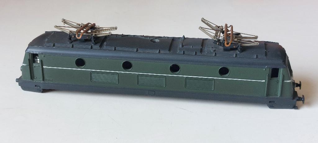 SNCB/NMBS LIMA CAISSE AVEC PANTOS LOCO 125012*HO*, Hobby & Loisirs créatifs, Trains miniatures | HO, Utilisé, Locomotive, Lima