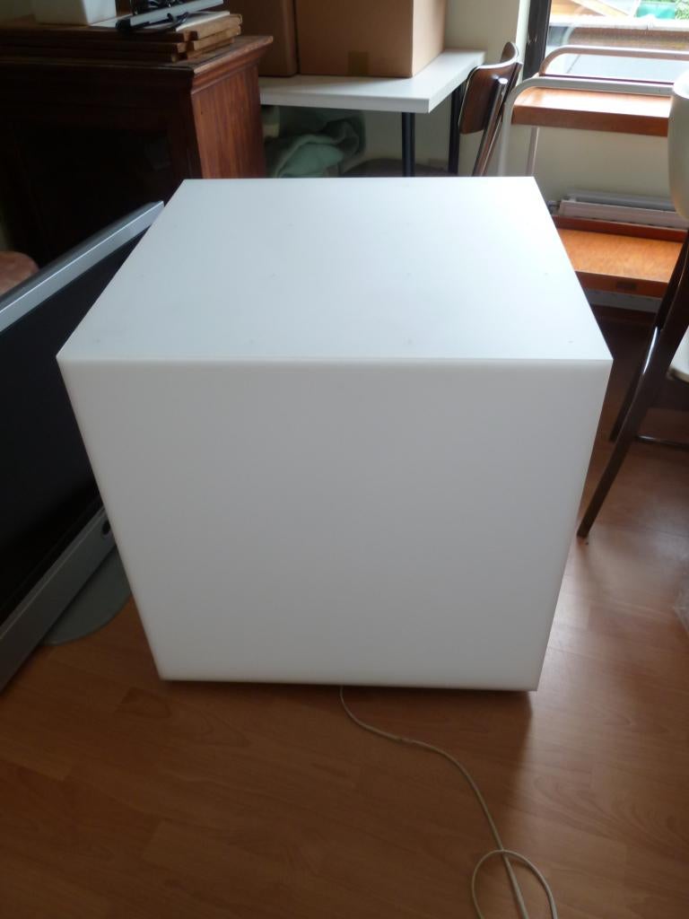 design lamp mancave lichtbak winkel podium sokkel, Huis en Inrichting, Ophalen, Kunststof