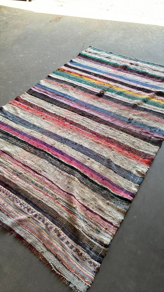 GROOT MAROKKAANS TAPIJT, Huis en Inrichting, Ophalen