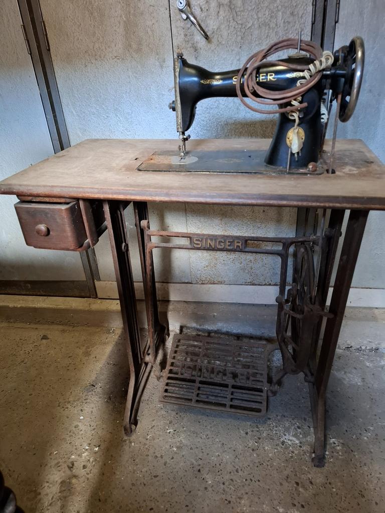 Machine à coudre Singer, Enlèvement