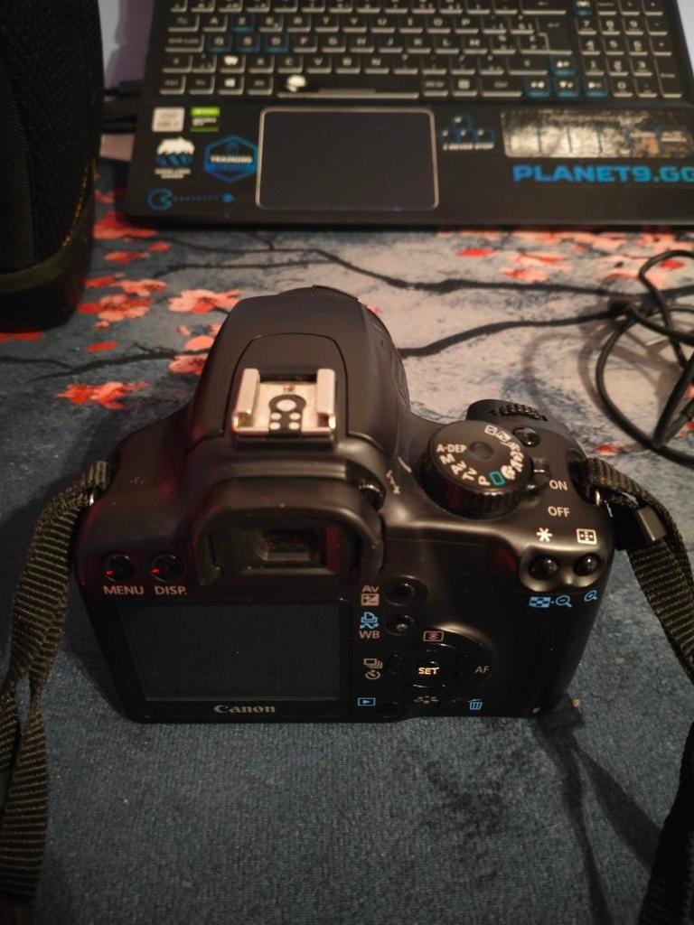 Canon Eos 1000D, TV, Hi-fi & Vidéo, Appareils photo numériques, Comme neuf, Reflex miroir, Canon, Enlèvement