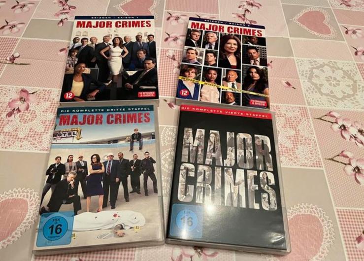 Dvd  major crimes seizoenen 1-4  (zie info)🚔, Vanaf 12 jaar, Ophalen, Zo goed als nieuw, Drama