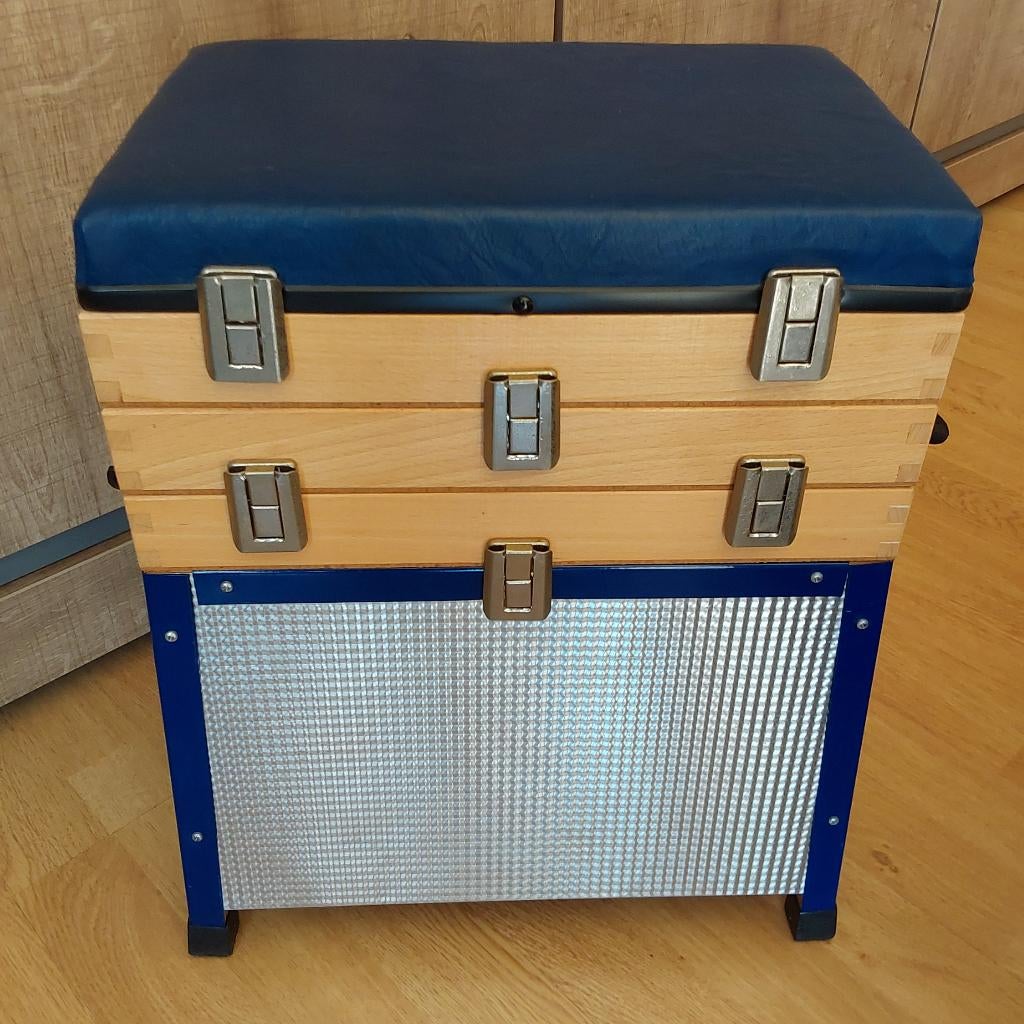 BAC DE PÊCHE AVEC ACCESSOIRES, Enlèvement, Comme neuf