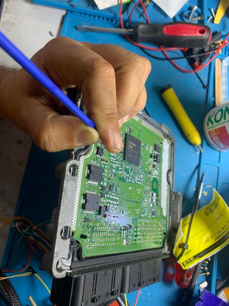 Boitier MODULE ÉLECTRONIQUE ECU BCM BSI AIRBAG CONFORT, Enlèvement ou Envoi