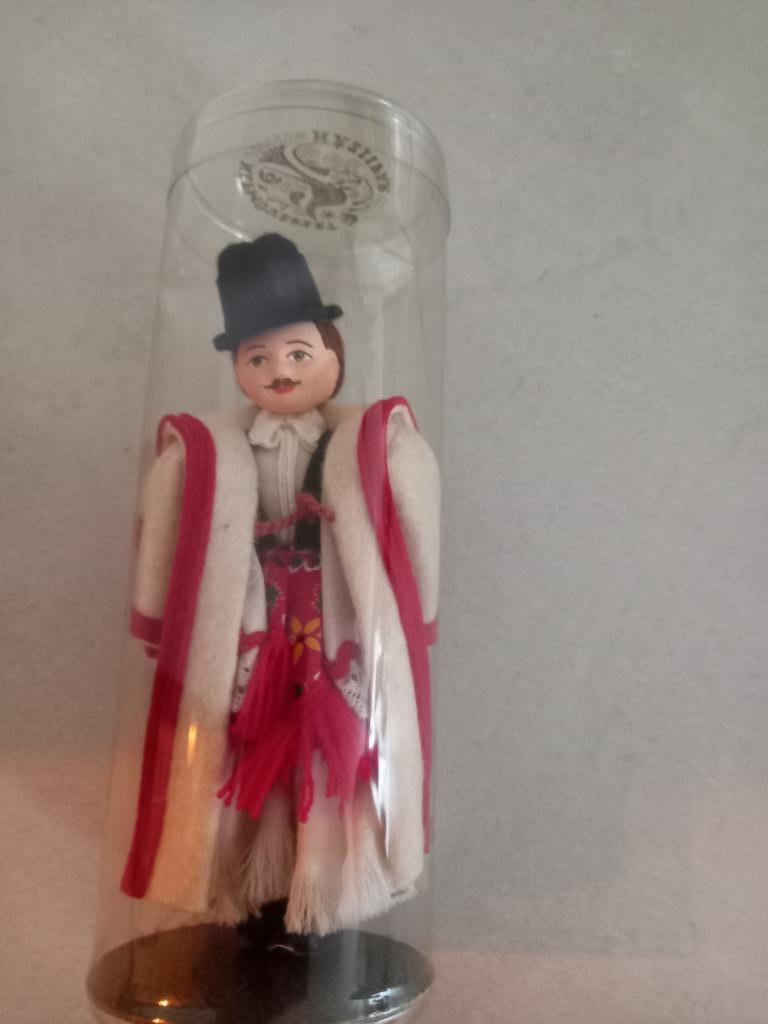 Poupée folklorique de 1960, Collections, Enlèvement, Comme neuf, Poupée, Réaliste ou Reborn