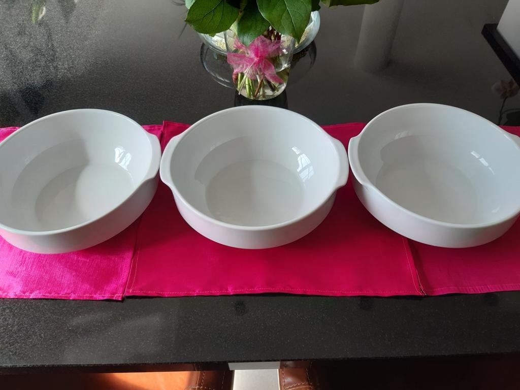 3 grote porseleinen kommen Nieuw, Enlèvement ou Envoi, Comme neuf, Récipient(s)