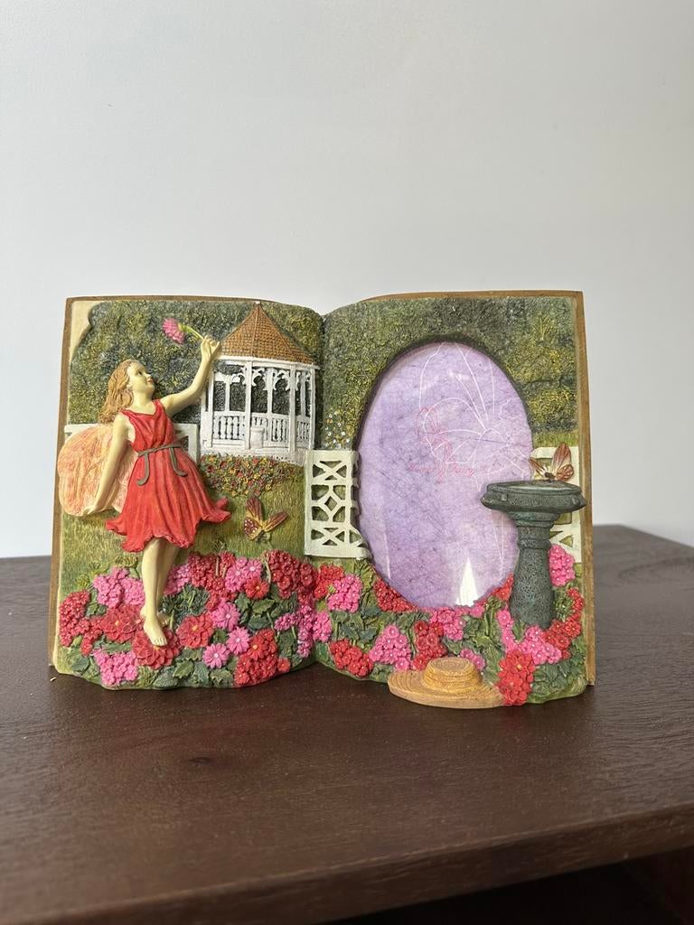 Fotolijstje staand met elfje en bloemen, Ophalen of Verzenden