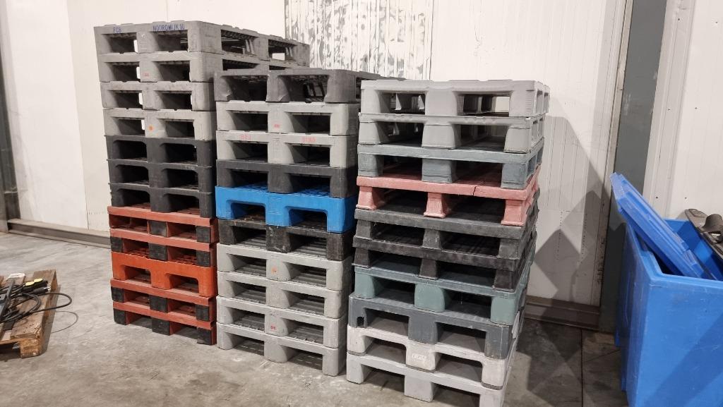 plastie palleten, Ophalen