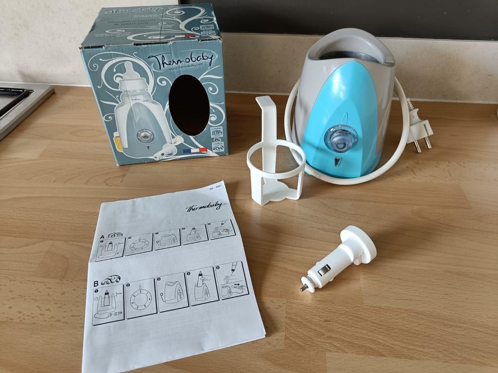 Chauffe biberon bi voltage avec adaptateur allume-cigare, Enlèvement ou Envoi, Comme neuf