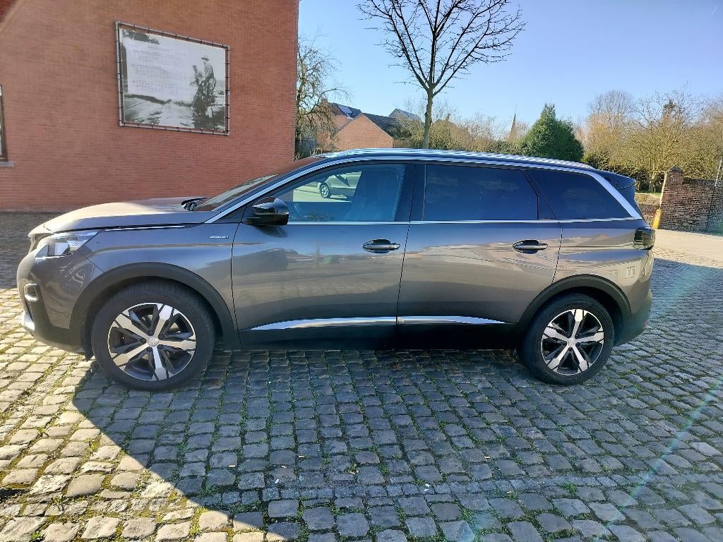 PEUGEOT 5008 GT 95000 KM 2019, Autos, Argent ou Gris, Achat, Euro 6, 7 places