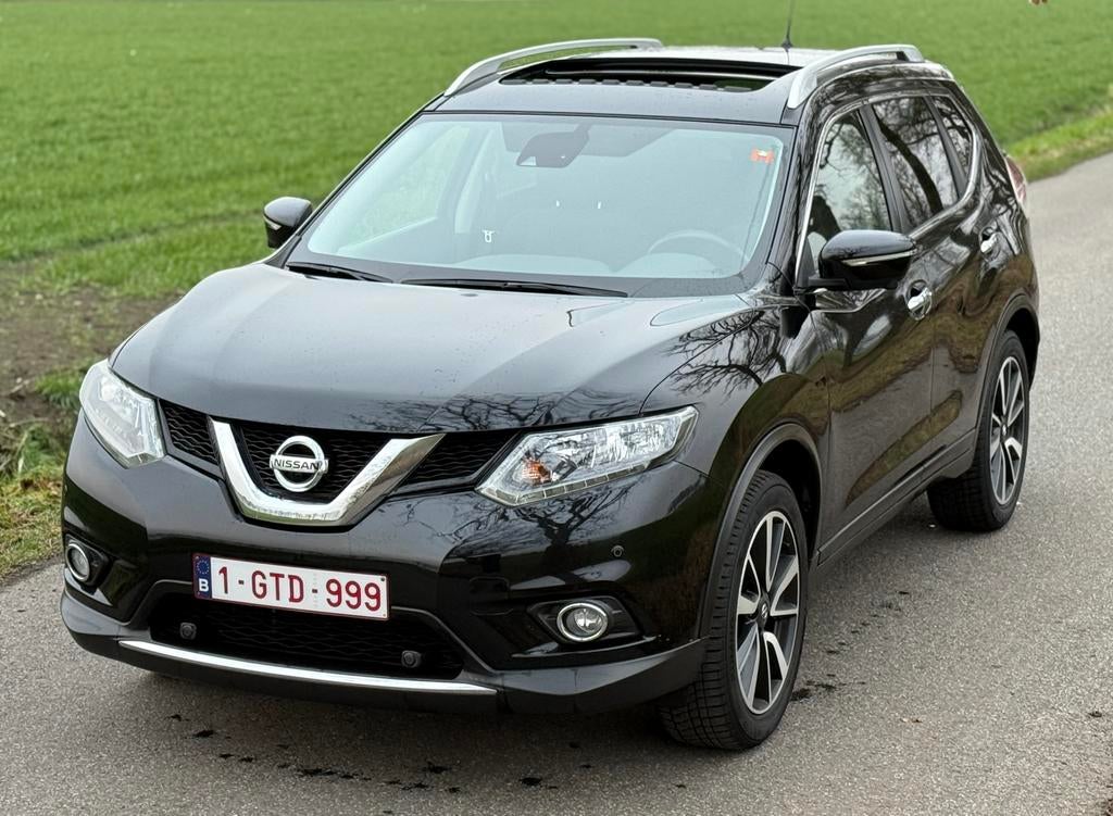 Nissan X-trail 1.6i - Full option - Toit panoramique - …, Autos, Nissan, Euro 6, Boîte manuelle, Noir, 5 places