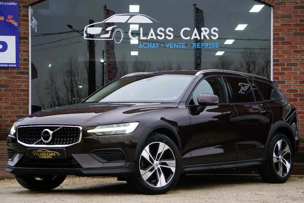 Volvo V60 Cross Country 2.0 D3 AWD CAMERA AUTO COCKPIT AIRCO, Auto's, Automaat, 4 cilinders, Android Auto, Leder