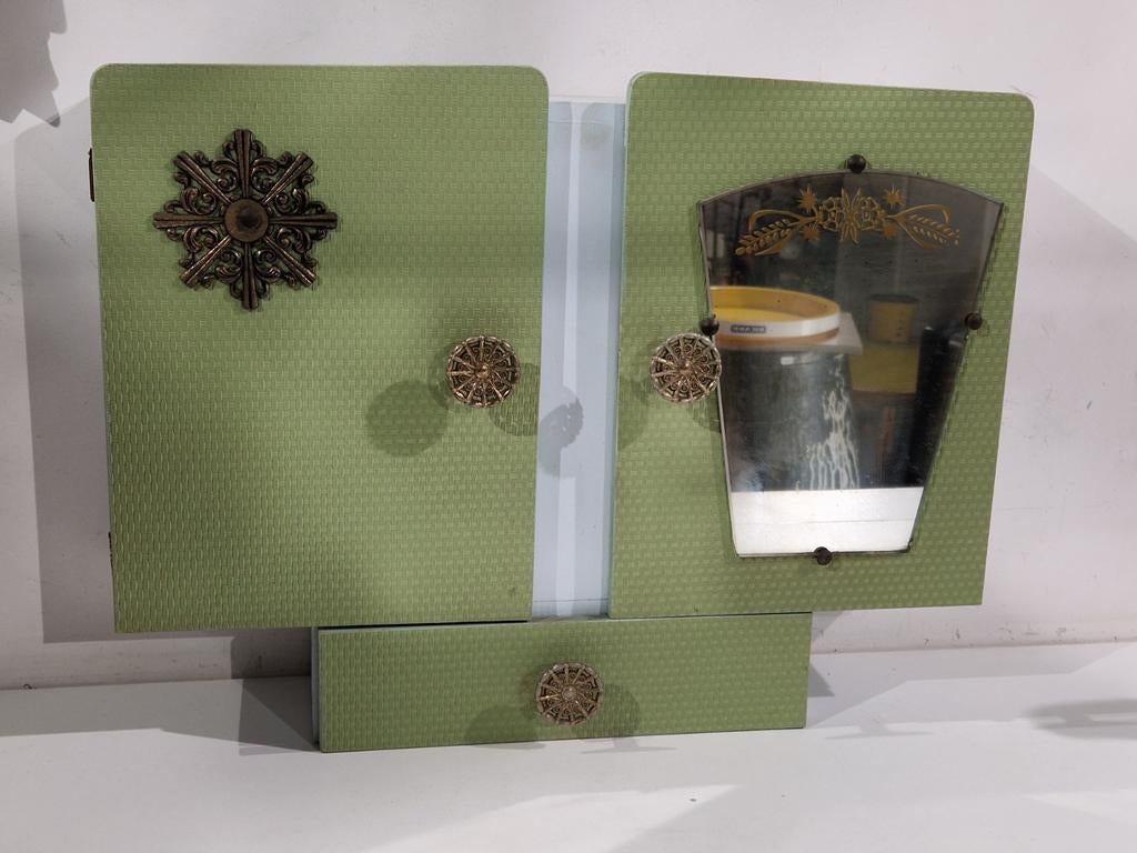 Retro kastje met spiegel , lade en 2 klapdeuren . Art design, Antiek en Kunst, Ophalen of Verzenden