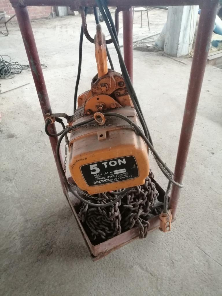 Ketting takel KITO 5 ton. Garage putkrik. Toyota heftruck., Ophalen of Verzenden