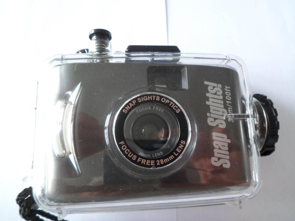 Onderwatercamera snap sights! Focus free 28mm lens voor 35mm, Ophalen, Zo goed als nieuw, 10 t/m 40 meter, Complete set