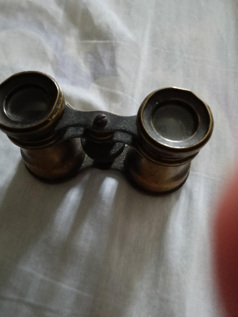 verrekijker, Enlèvement