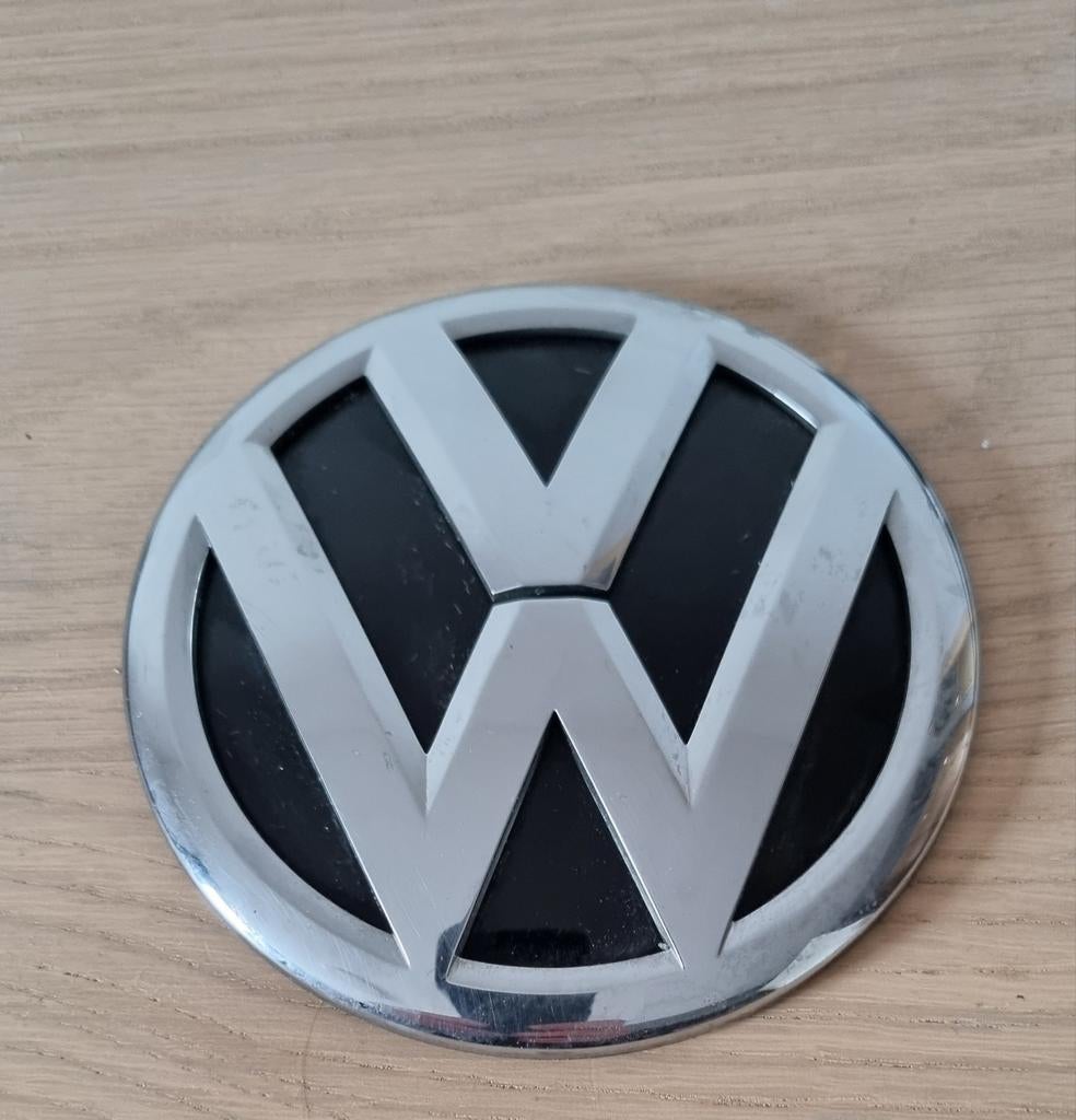 kunststof vw-embleem 13cm, Verzenden