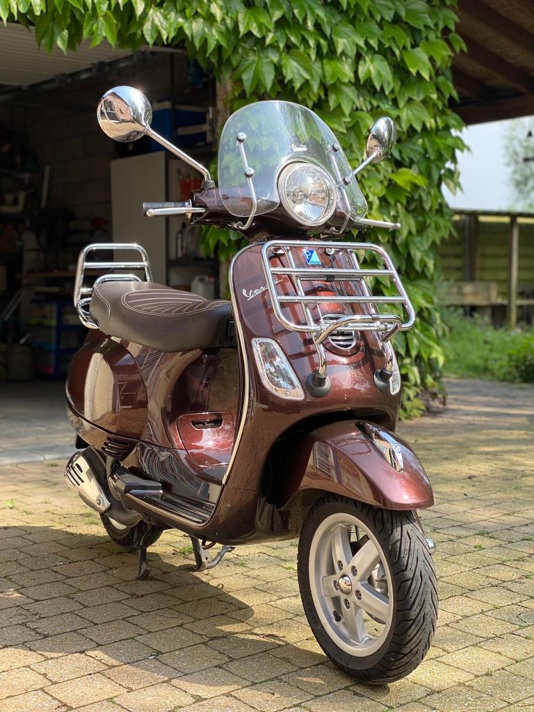 vespa touring LX, Fietsen en Brommers, Scooters | Vespa, Gebruikt, Vespa LXV, Klasse B (45 km/u), Benzine, Ophalen