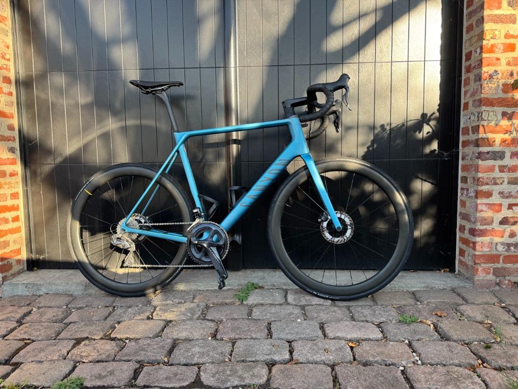 Canyon Ultimate CF SLX 8.0 DI2, 28 inch, Zo goed als nieuw, Meer dan 20 versnellingen, 65 cm of meer