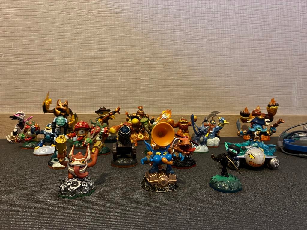 Skylanders, Consoles de jeu & Jeux vidéo, Jeux | Nintendo Wii U, Enlèvement ou Envoi, À partir de 7 ans, Comme neuf, 3 joueurs ou plus