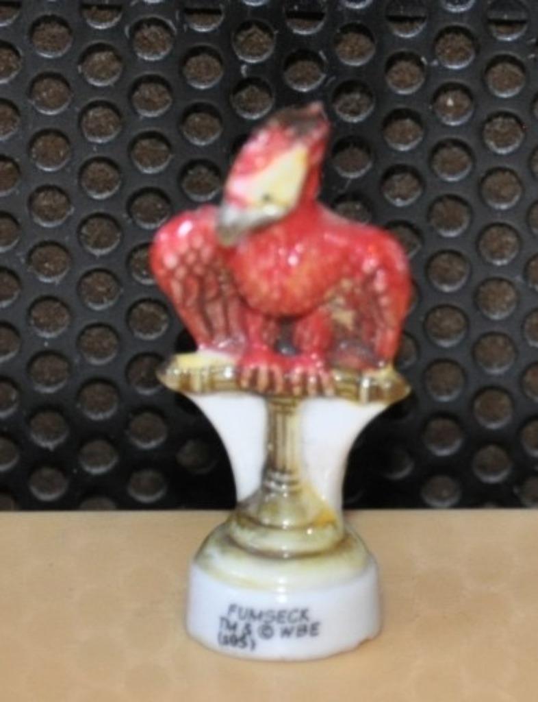 feve en porcelaine  fumseck, Enlèvement ou Envoi, Comme neuf, Animal