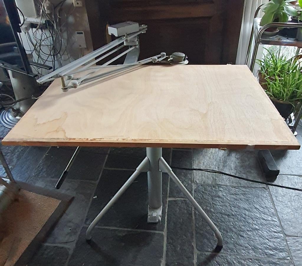 Tekentafel nike eskilstuna tripod 90 x65 cm, Ophalen, Gebruikt, Minder dan 130 cm