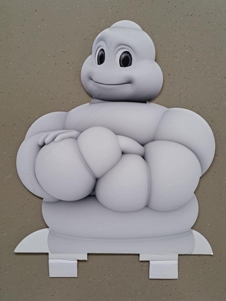 Panneau publicitaire vintage Michelin Bibendum (bras croisés, Enlèvement, Utilisé, Panneau publicitaire