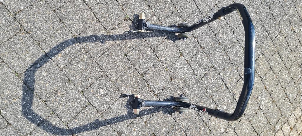 Motor Paddockstand, Ophalen