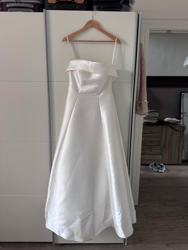 Old money chique - dikke kwaliteit stof - trouwkleed, Ophalen, Gedragen, Wit, Trouwjurk