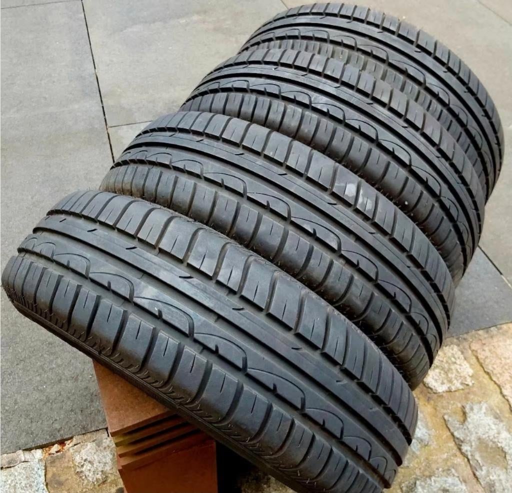 Très bons pneus été 175/70-13 sur jantes Ford, Auto-onderdelen, Banden en Velgen, Banden en Velgen, Zomerbanden, 13 inch, 175 mm