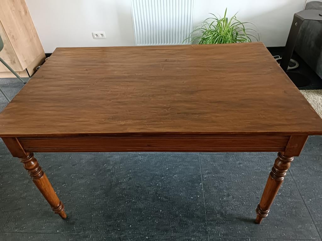 Table de cuisine en bois avec toboggan, 1,30 cm x 0,80 cm, Enlèvement