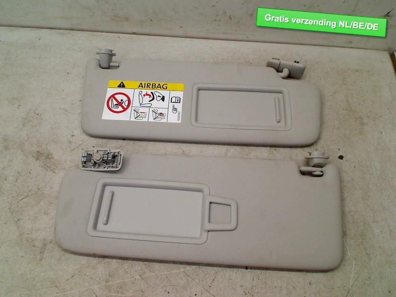 PARE-SOLEIL SET Volkswagen Golf VII (AUA) (5G0857551AG), Autos : Pièces & Accessoires, Utilisé, De Bloemendaal 21 21
5221 EB  'S HERTOGENBOSCH, NL