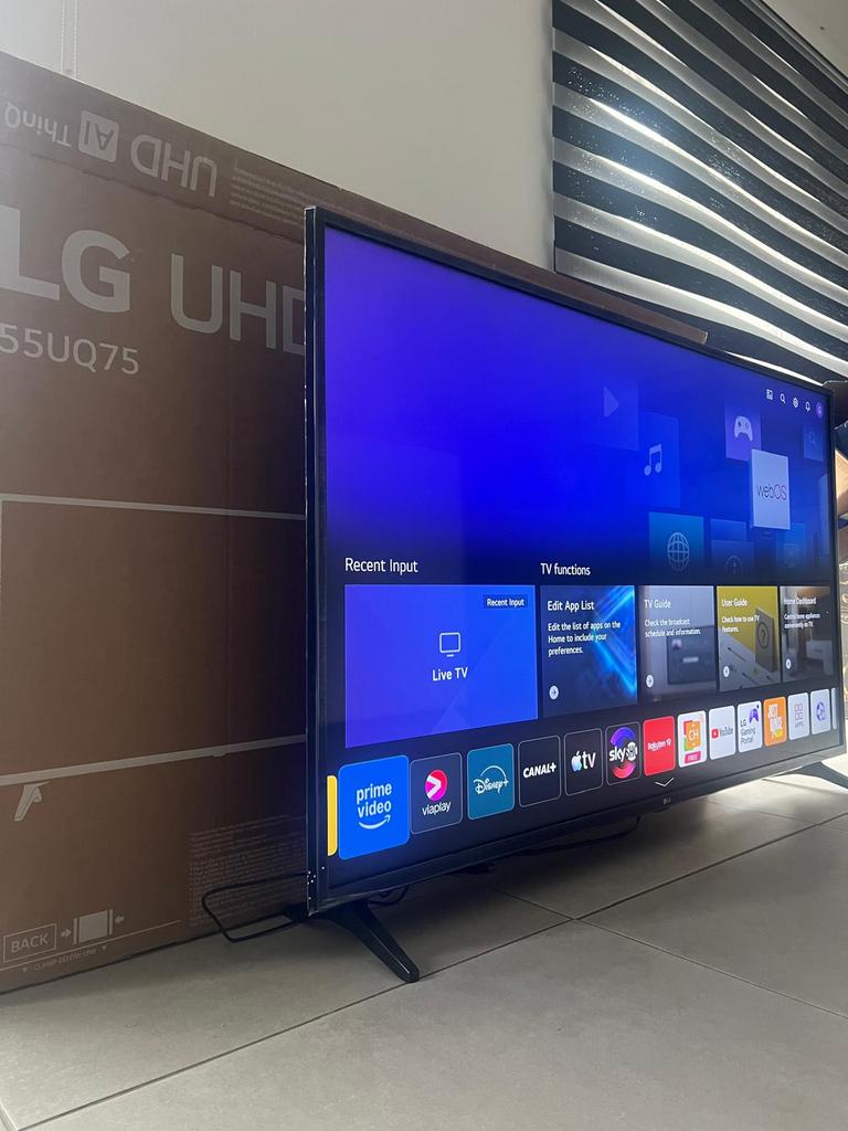 In doos LG 55" AI 4K UHD Smart TV, LED, Enlèvement ou Envoi, Comme neuf, 100 cm ou plus