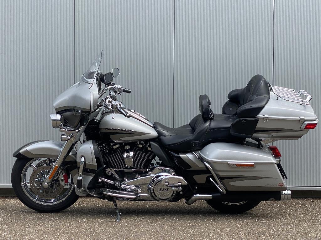 Harley-Davidson CVO Ultra Limited / DrJekill & MrHyde / FULL, Motoren, Motoren | Harley-Davidson, 2 cilinders, Bedrijf, Meer dan 35 kW