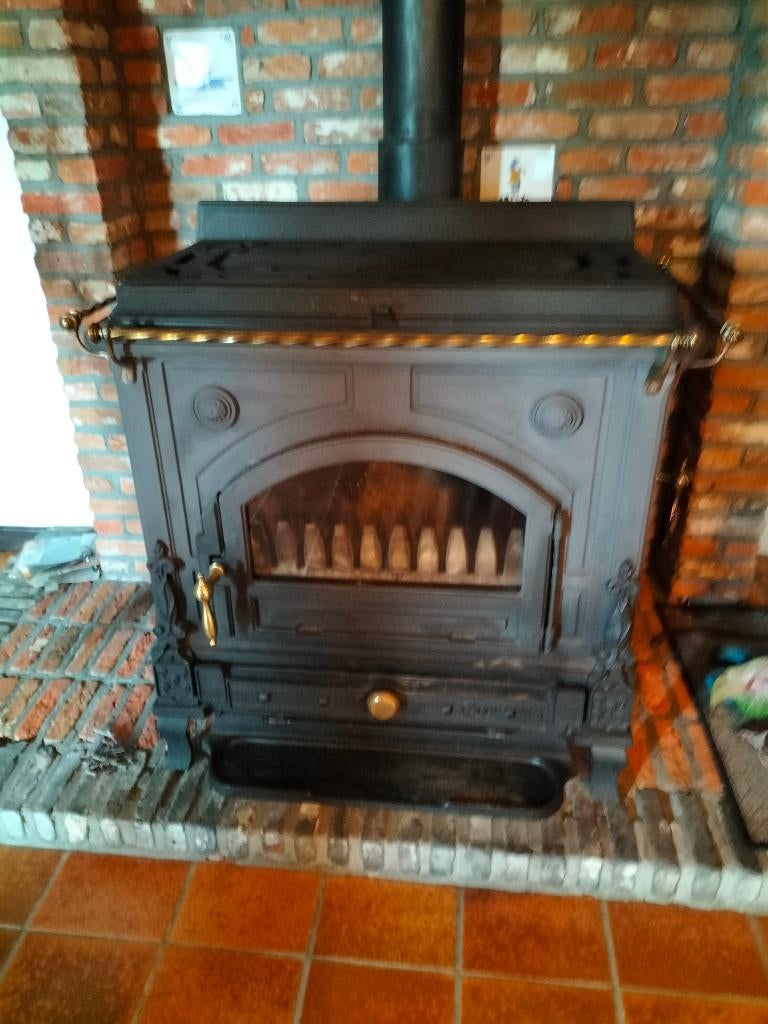 Houtstoof te koop, Huis en Inrichting, Ophalen, Gebruikt, Vrijstaande haard, Houthaard