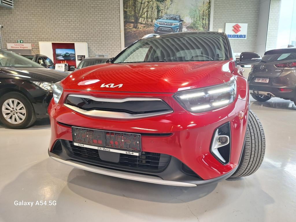 Kia Stonic STONIC MILD-HYBRID - 40M KIA WARRANTY - LEZ VALID, Auto's, Kia, Automaat, https://public.car-pass.be/vhr/559b74ae-455c-47aa-a73c-f123c2d4939e