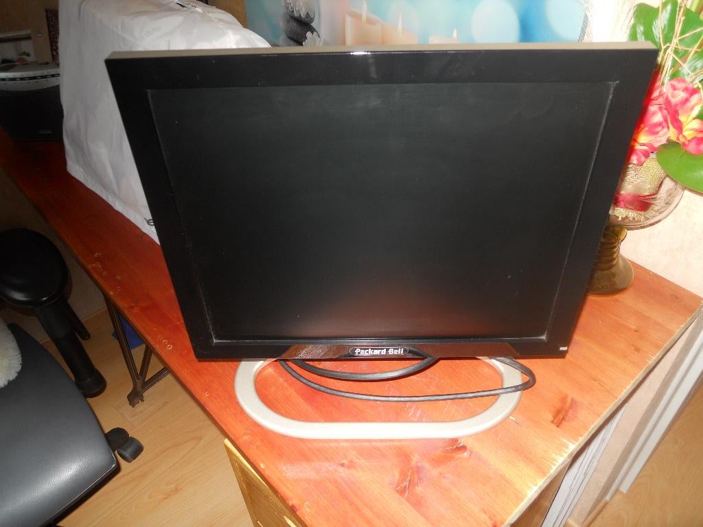 Packard Bell VT700, Computers en Software, Monitoren, Ophalen, Packard Bell, 17 ", Full HD