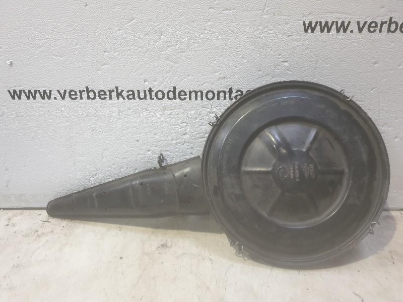 BOITIER FILTRE À AIR Opel Kadett C City (8-960-908), Utilisé, Opel