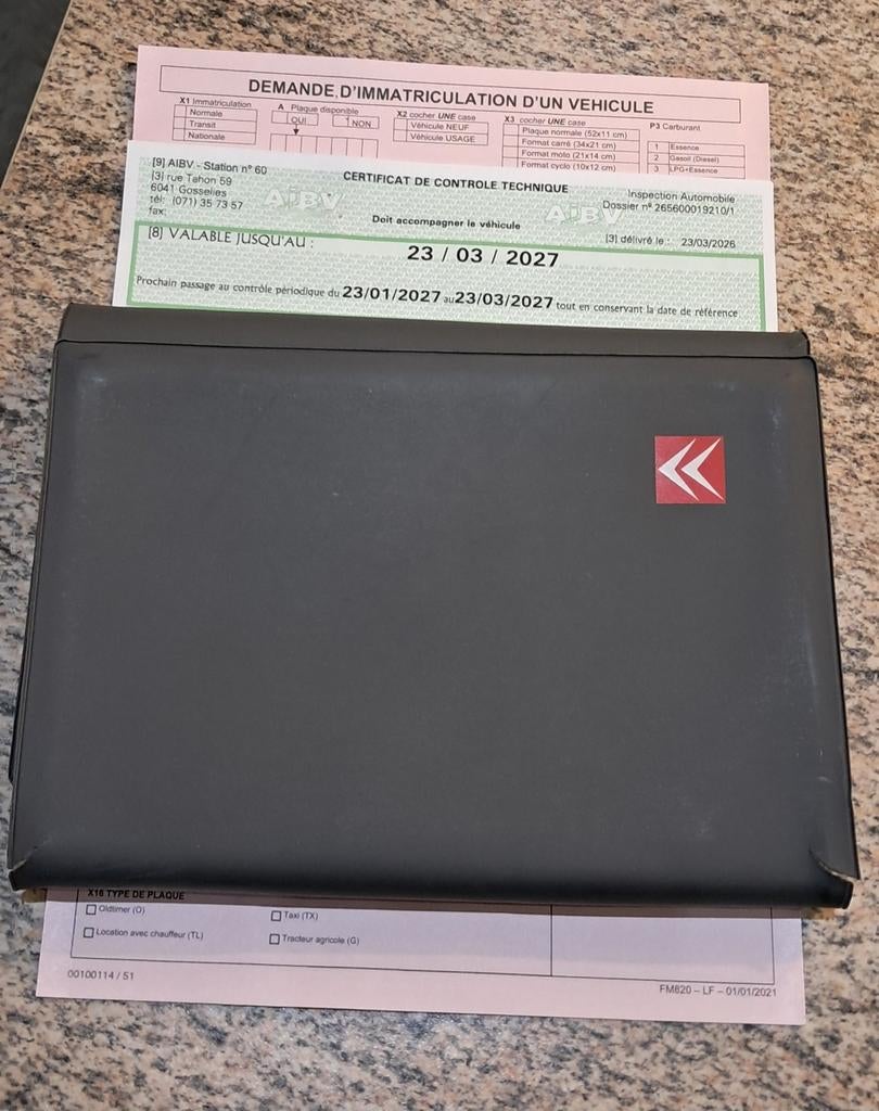 Citroen c3  essence EXCLUSIVE  168 000 KM, Achat, Boîte manuelle, 5 portes, Tissu